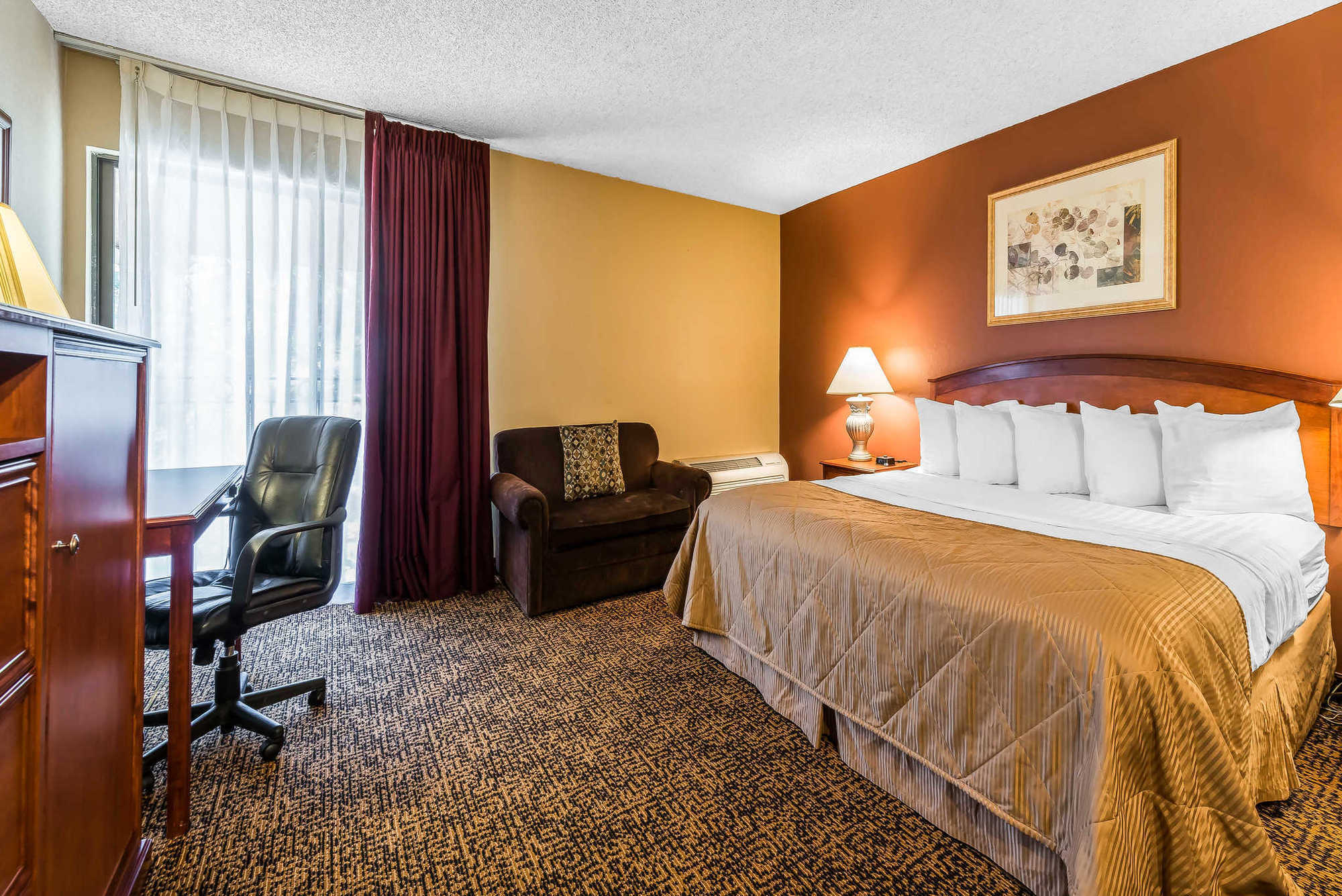 Clarion Hotel & Conference Center Colorado Springs Rom bilde